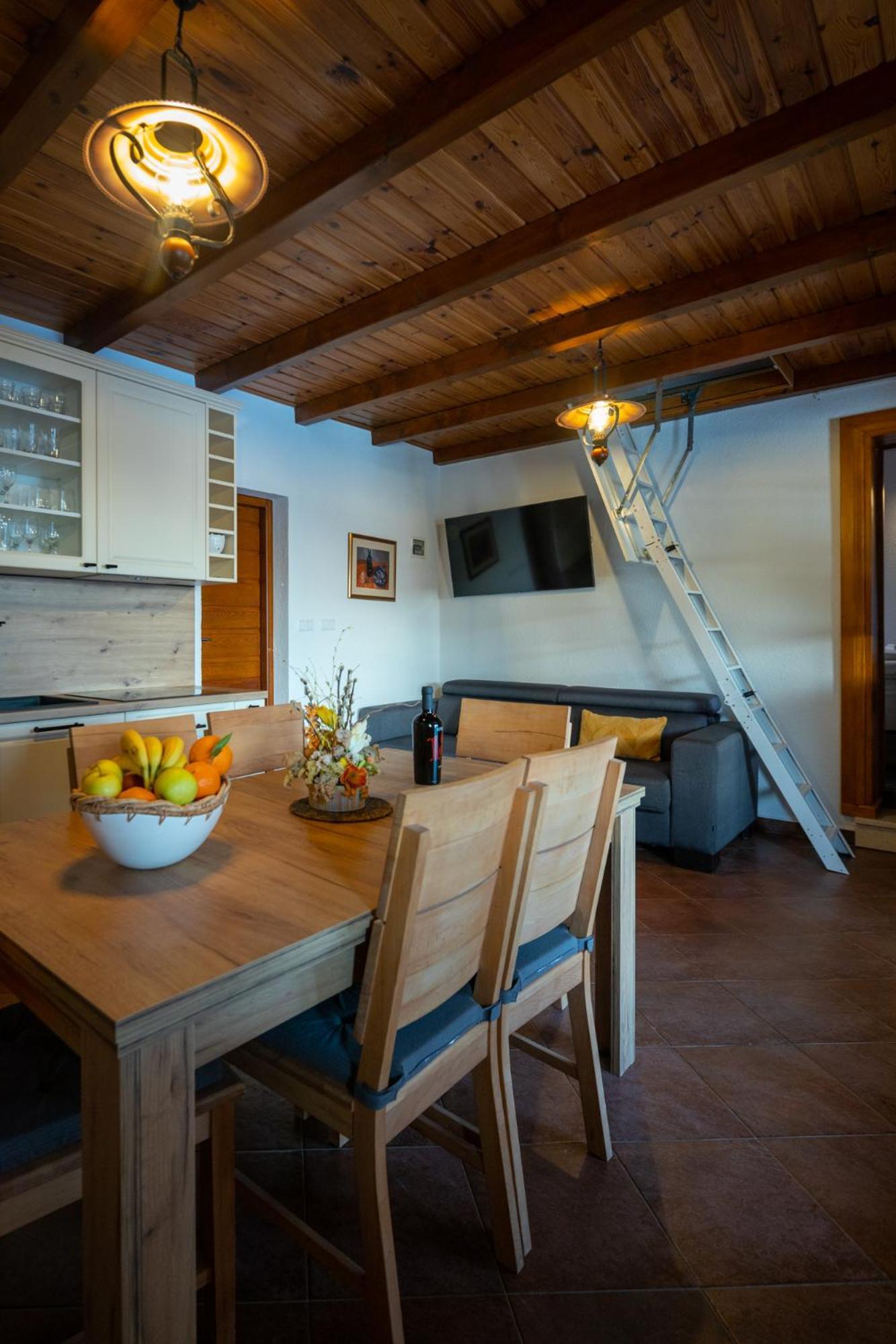 Holiday Home Svemir Drage Extérieur photo